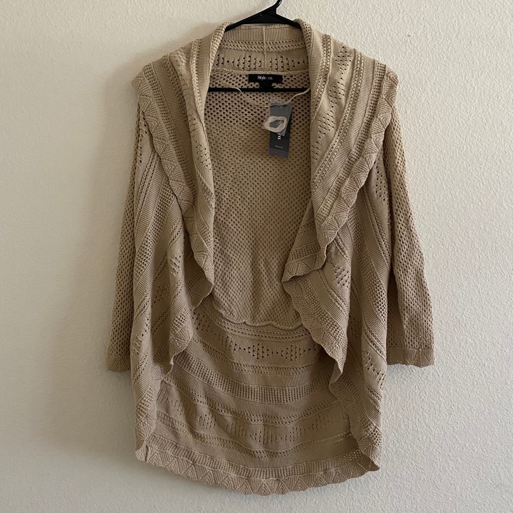 NWT Style & Co. Tan Cardigan - Small